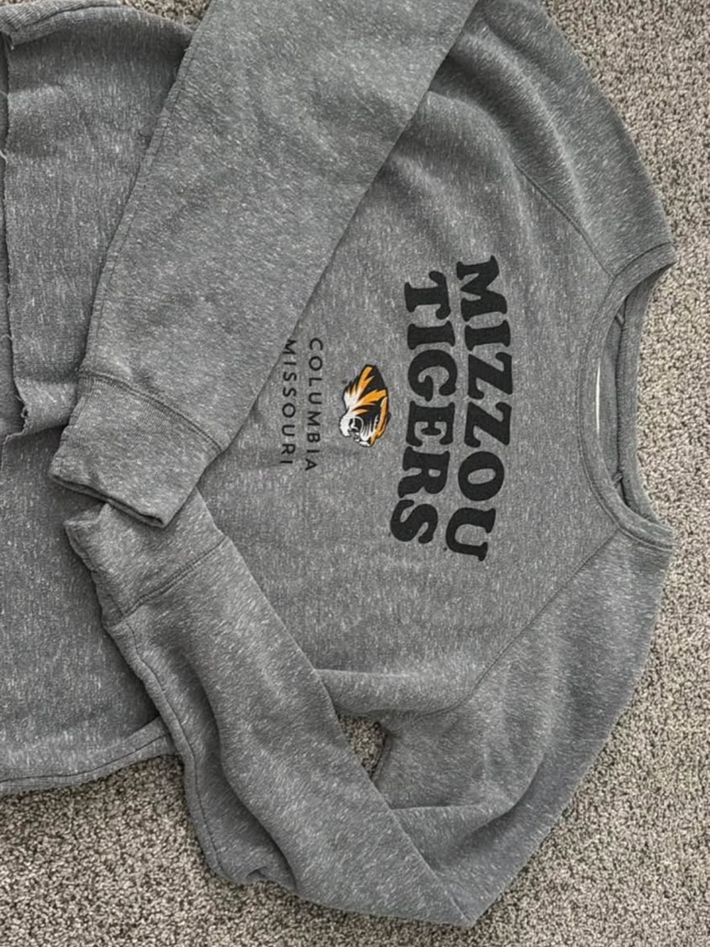 Pressbox Gray Mizzou Tigers Crewneck Sweatshirt with Tiger Logo